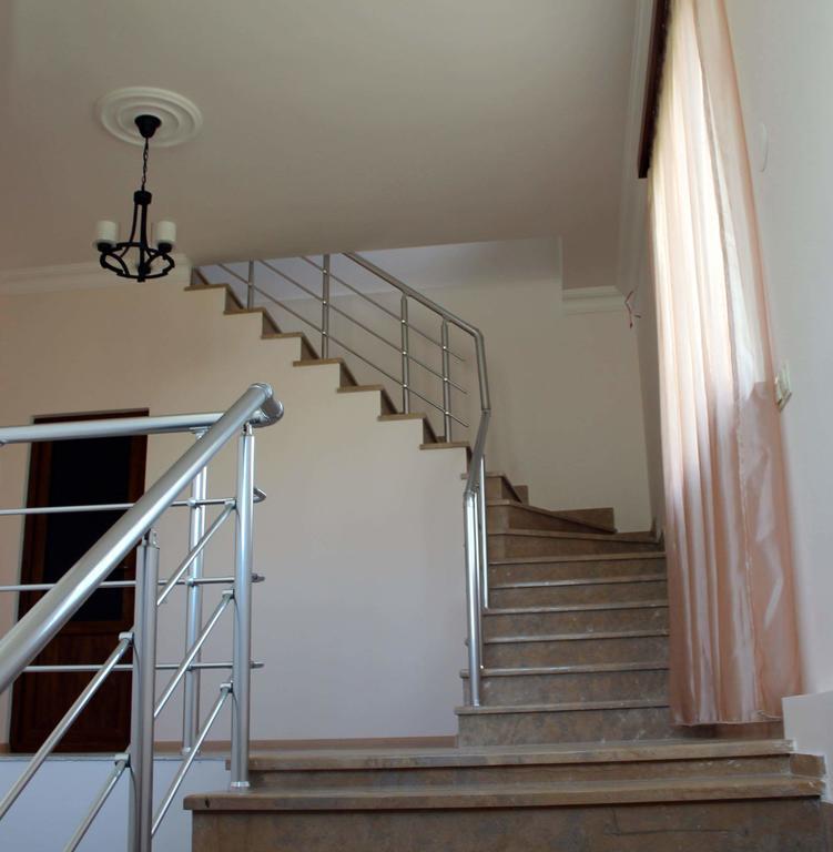 Family & Friends Guest House Dilidżan Zewnętrze zdjęcie
